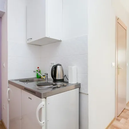 Apartment With A Parking Space - 22293 Split
