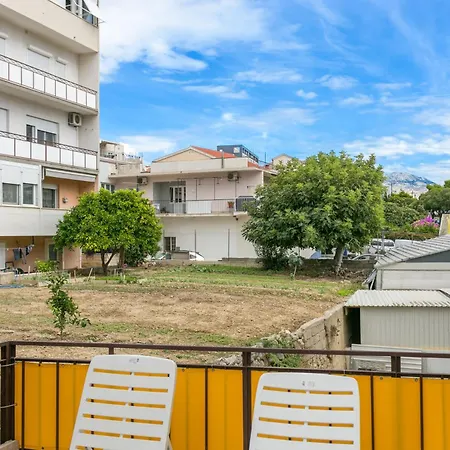 With Parking Space - 22293 Сплит